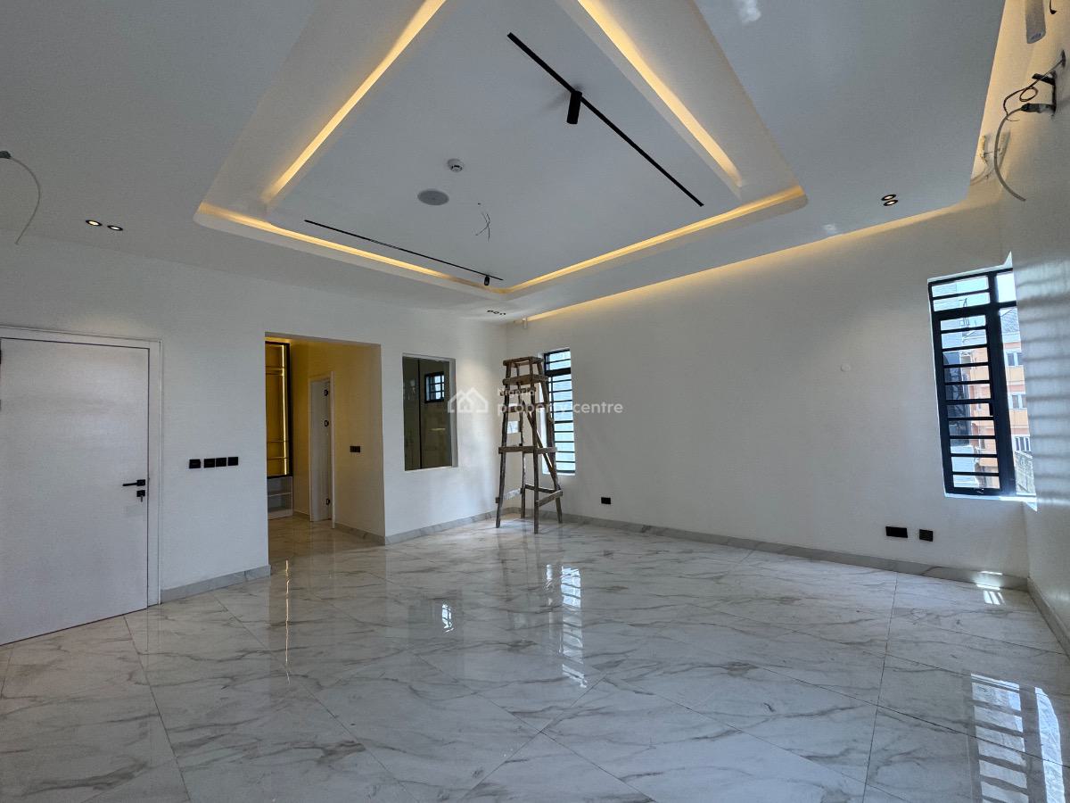 4bedroom Penthouse with Elevator, Lekki Right Hand Side Around Mega Chicken, Lekki Phase 1, Lekki, Lagos, Flat / Apartment for Sale