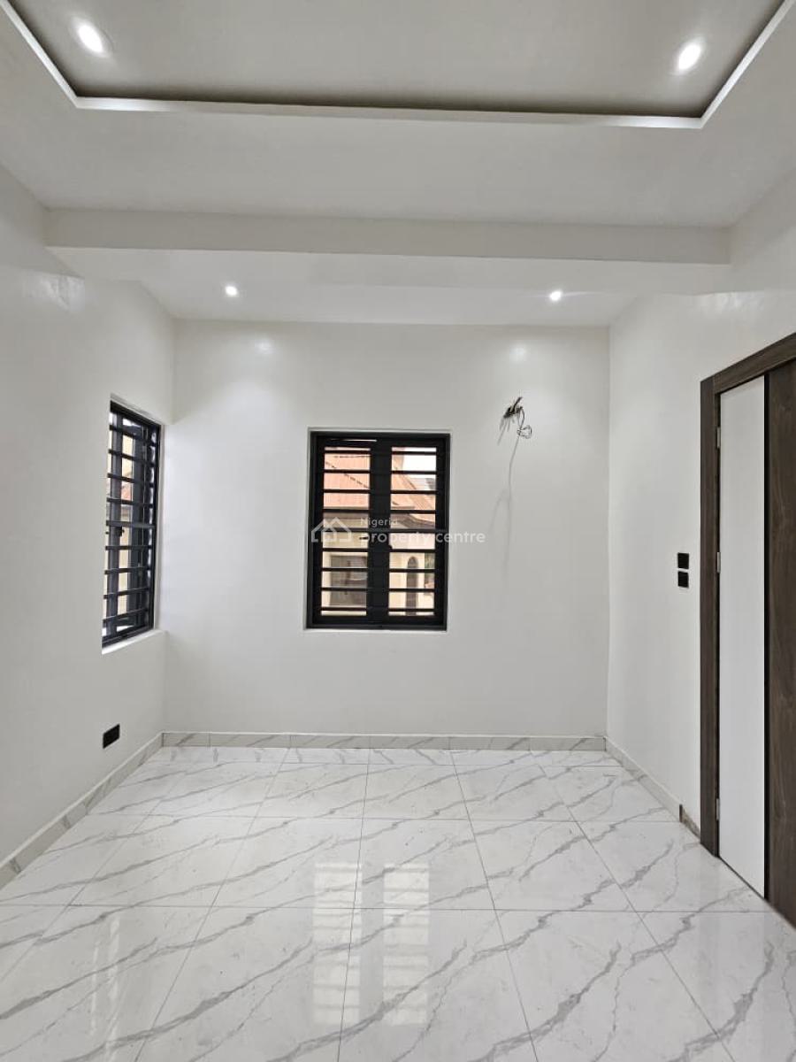 Newly Built 2 Bedroom Apartment with Elevator and Swimming Pool, Lekki Phase 1, Lekki, Lagos, Block of Flats for Sale