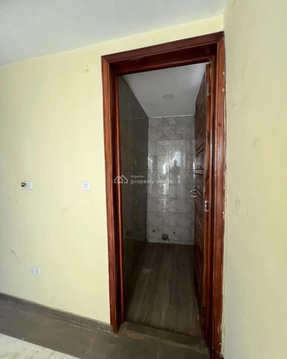 Contemporarily Built 3 Bedroom Terrace Duplex, Gbagada, Lagos, Terraced Duplex for Sale