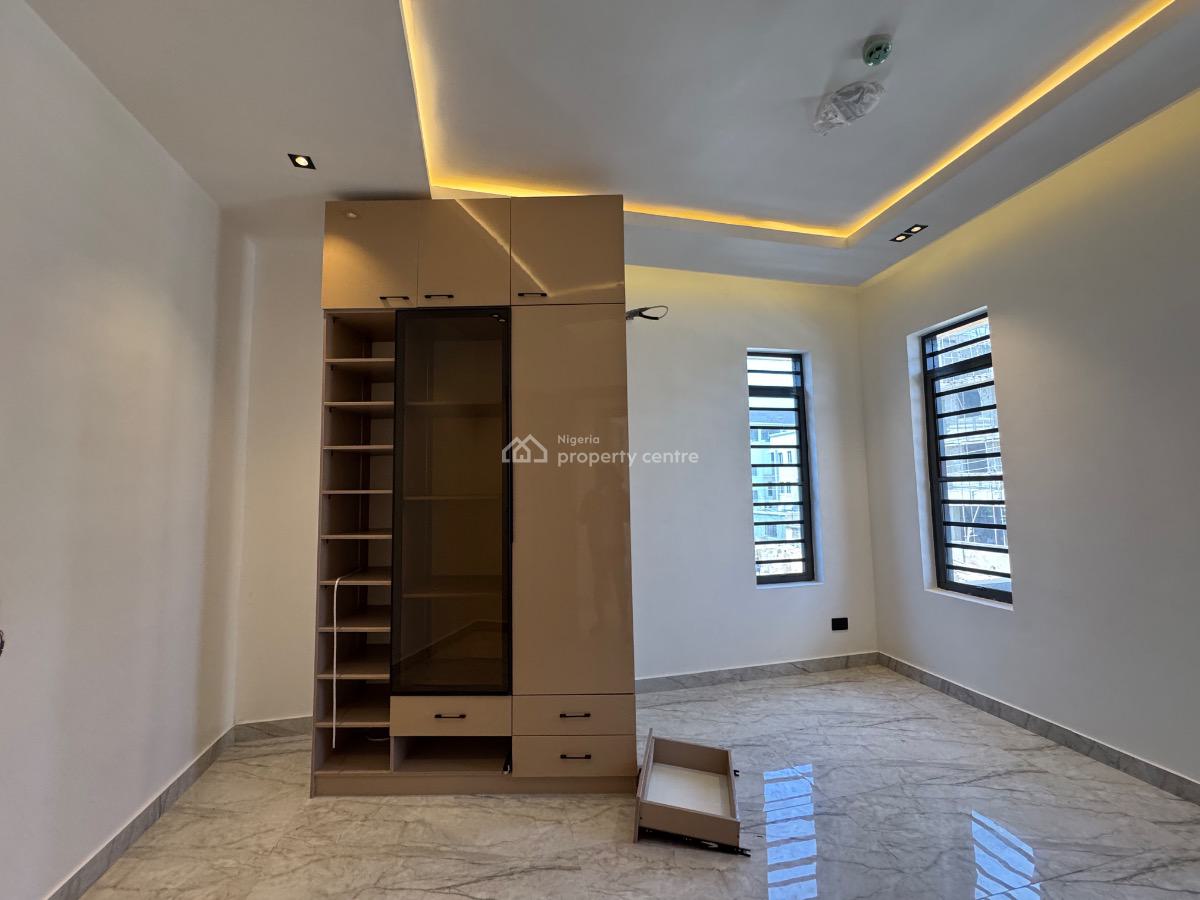4 Bedroom Terrace with Bq, Lekki Phase 1, Lekki, Lagos, House for Sale