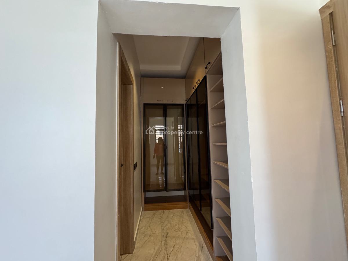 4 Bedroom Terrace with Bq, Lekki Phase 1, Lekki, Lagos, House for Sale