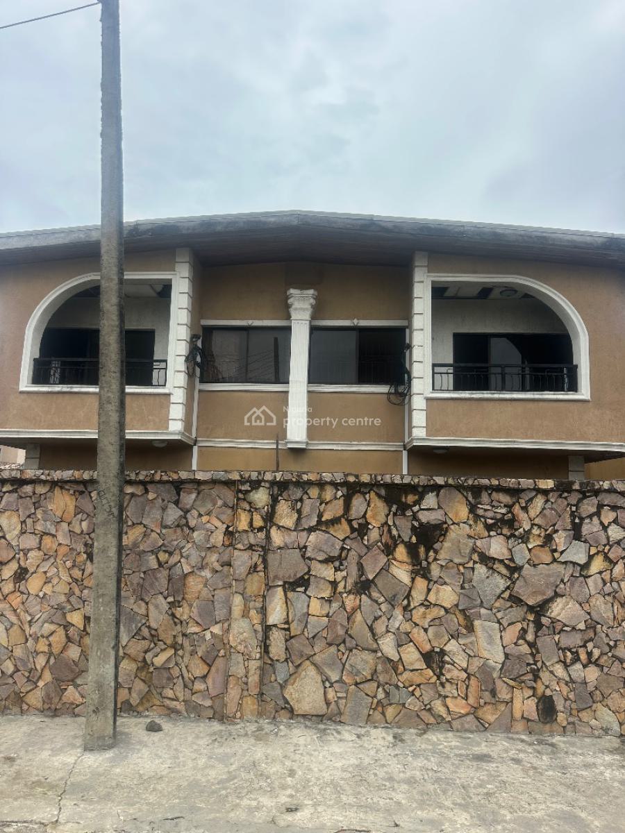 Decent 2 Wings of 5 Bedroom Duplex with Bq, First Estate., Amuwo Odofin, Lagos, Semi-detached Duplex for Sale