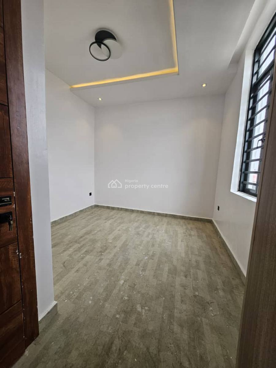Self Contain, Off Kilo, Surulere, Lagos, Self Contain (single Rooms) for Rent