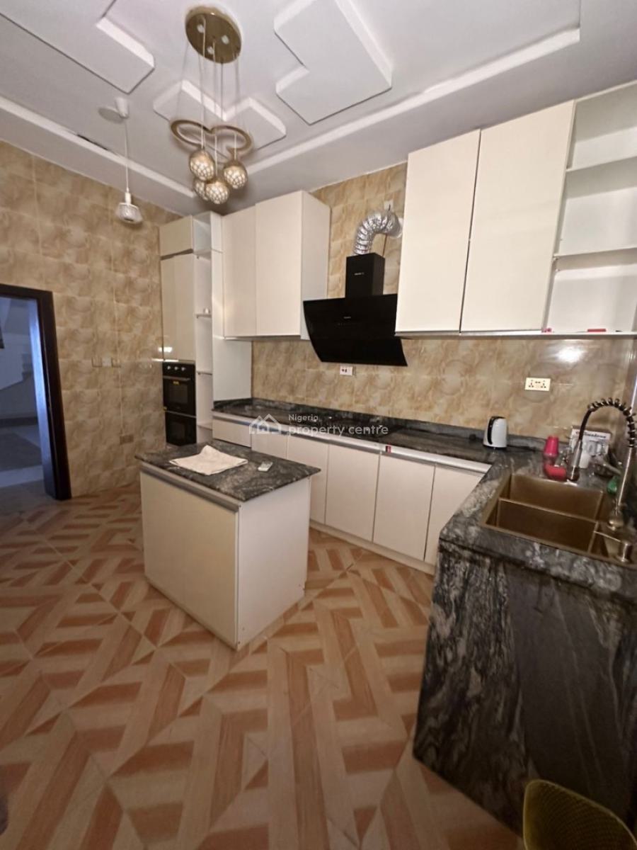 Contemporary 4-bedroom Apartment in a Self Compound, Orchid, Lekki, Lagos, Flat / Apartment for Sale