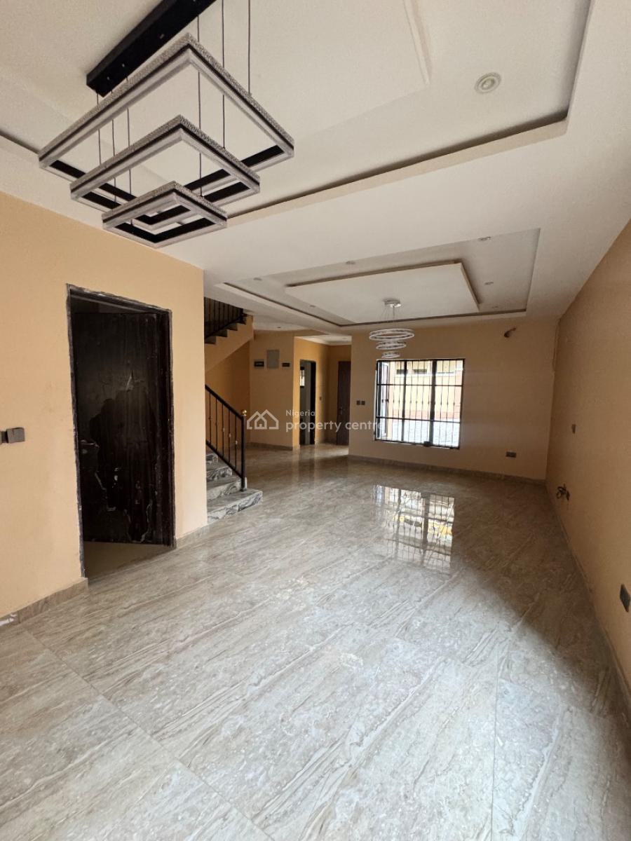 Well Built & Massive 4 Bedroom Terraced Duplex with Bq, Nicon Junction By Maitama Bridge, Katampe (main), Katampe, Abuja, Terraced Duplex for Sale