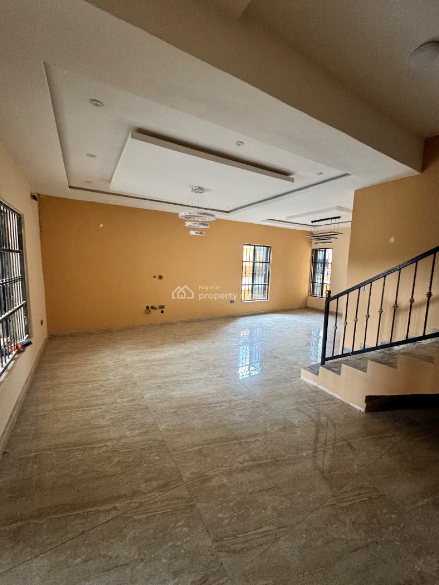 Well Built & Massive 4 Bedroom Terraced Duplex with Bq, Nicon Junction By Maitama Bridge, Katampe (main), Katampe, Abuja, Terraced Duplex for Sale