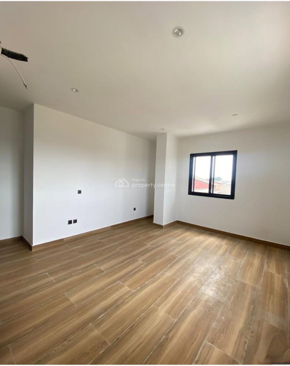 Luxury Brand New 4 Bedroom Apartments with a Pool , Gym and Bq, Ikoyi, Lagos, Flat / Apartment for Sale