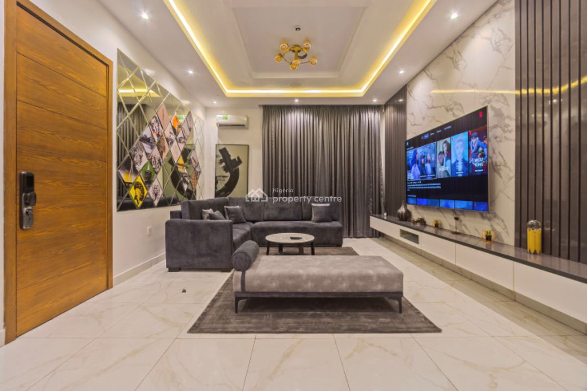 1 Bedroom Apartment, Chibo Ofodile Street, Lekki Phase 1, Lekki, Lagos, Mini Flat (room and Parlour) Short Let