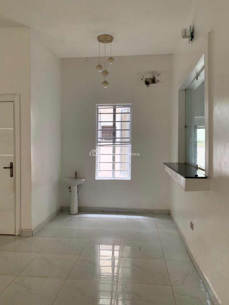Spacious 4 Bedroom Semi Detached Duplex, Orchid, Lekki, Lagos, Semi-detached Duplex for Rent