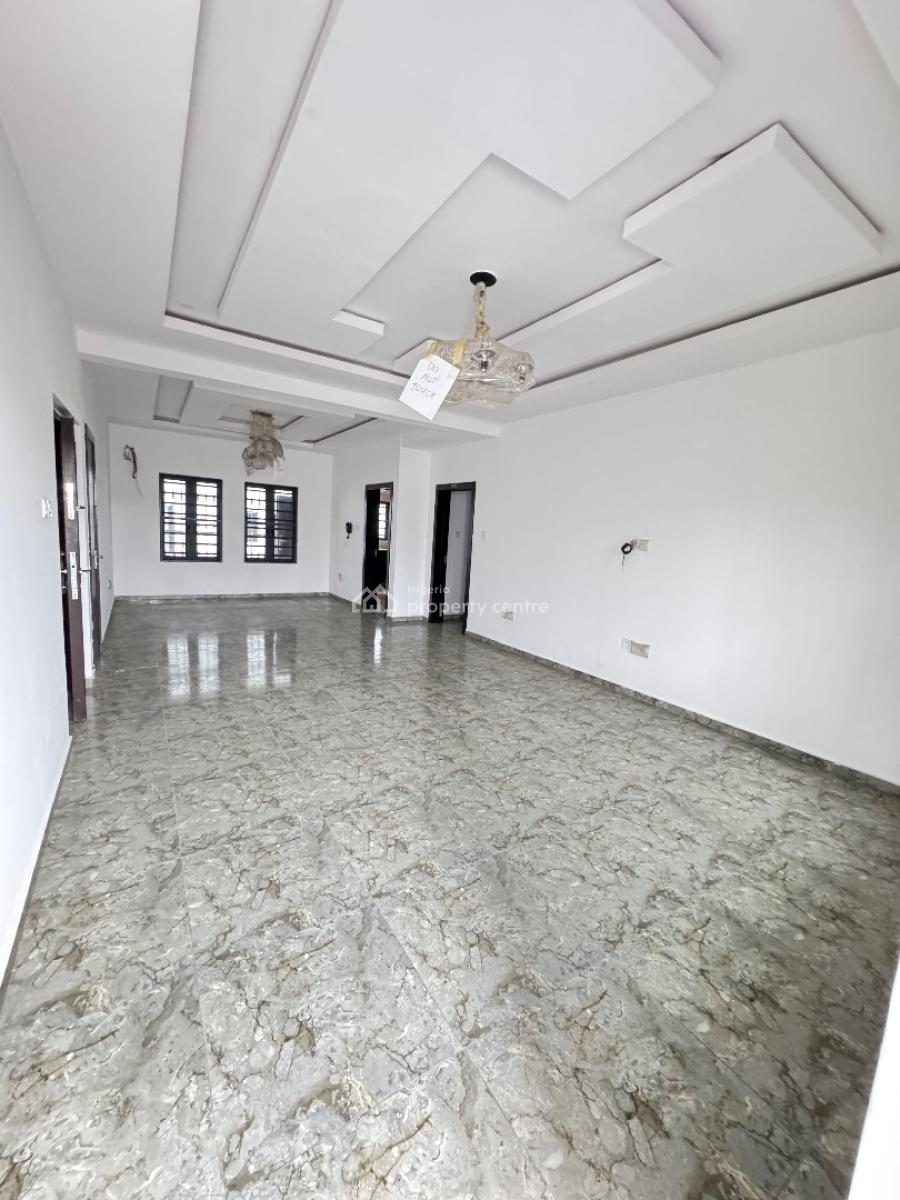 Beautiful 3 Bedroom Apartment with a Bq, Off Freedom Way, Lekki Phase 1, Lekki, Lagos, Block of Flats for Sale