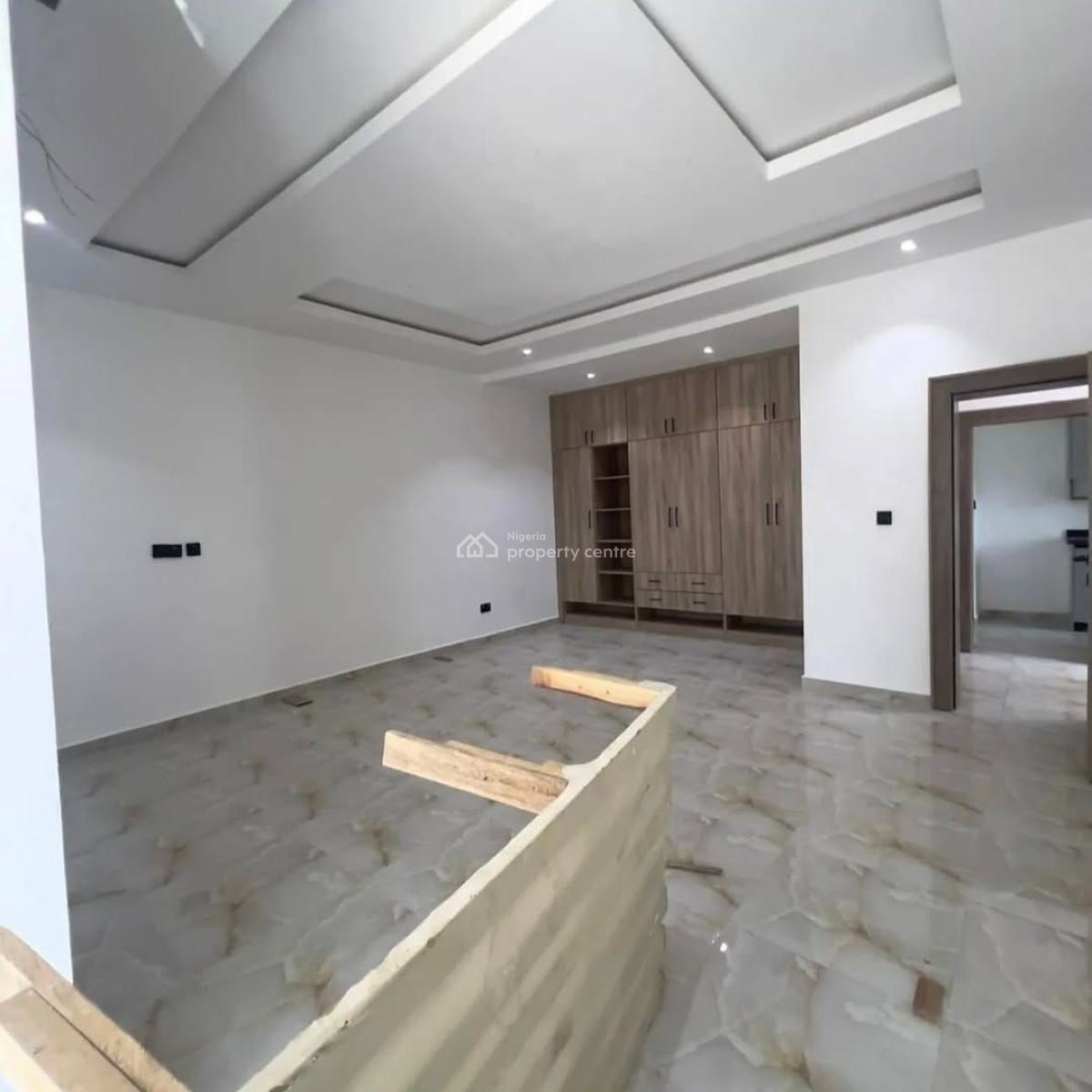 Serviced 4-bedroom Terrace Duplex with Bq, Gilmore, Jahi, Abuja, Terraced Duplex for Rent