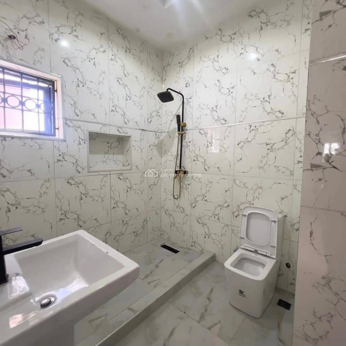 Serviced 4-bedroom Terrace Duplex with Bq, Gilmore, Jahi, Abuja, Terraced Duplex for Rent