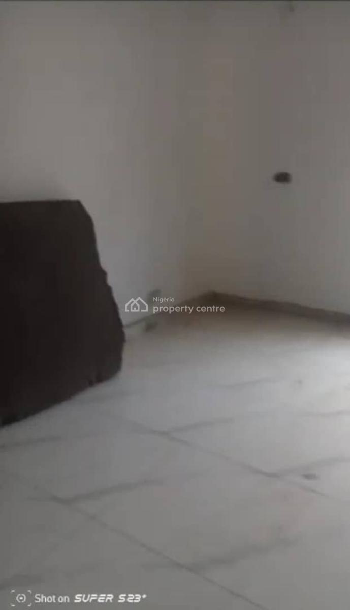 Lovely 2 Bedroom Flat, Mende, Maryland, Lagos, Flat / Apartment for Rent