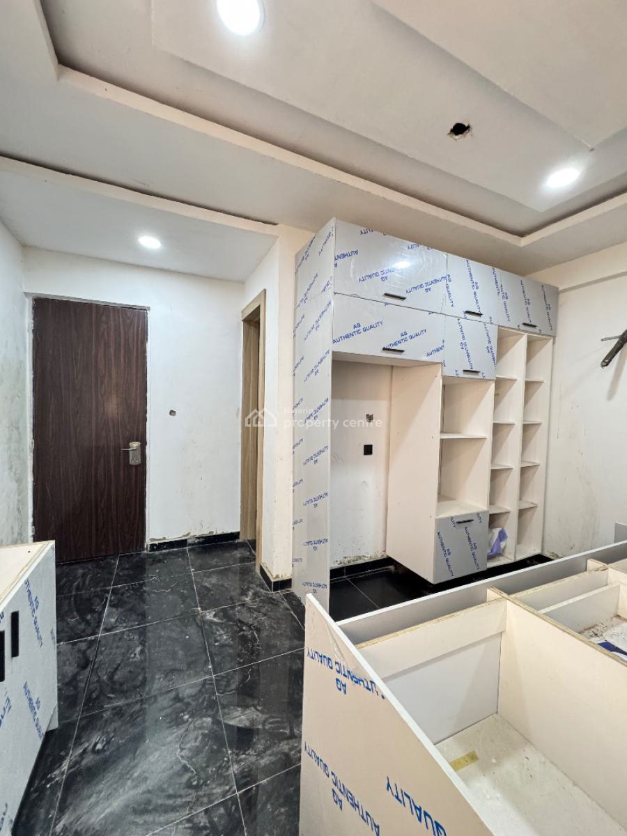 Beautiful 5 Bedroom Maisonette with a Bq, Off Freedom Way, Lekki Phase 1, Lekki, Lagos, Terraced Duplex for Sale