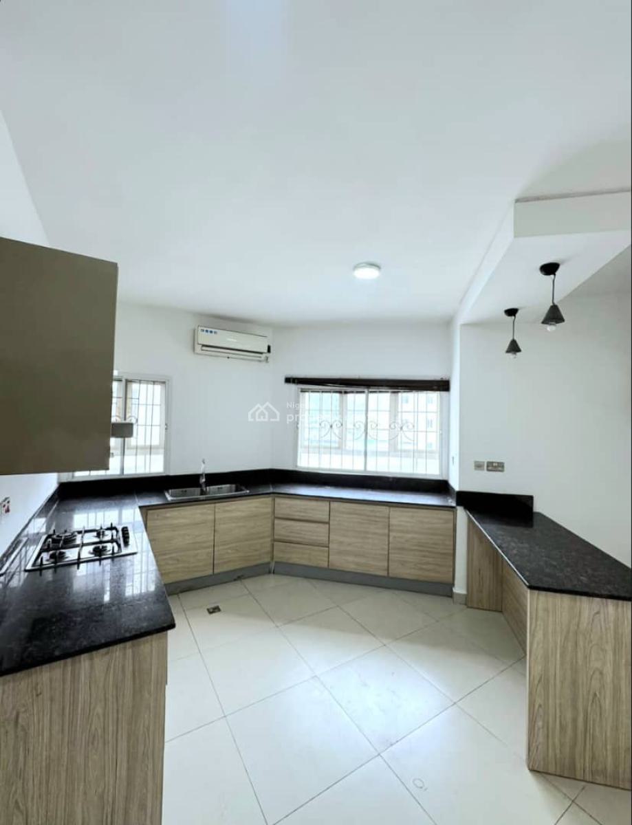 Spacious 3-bedroom Apartment with Bq & Swimming Pool, Banana Island, Ikoyi, Lagos, Flat / Apartment for Rent