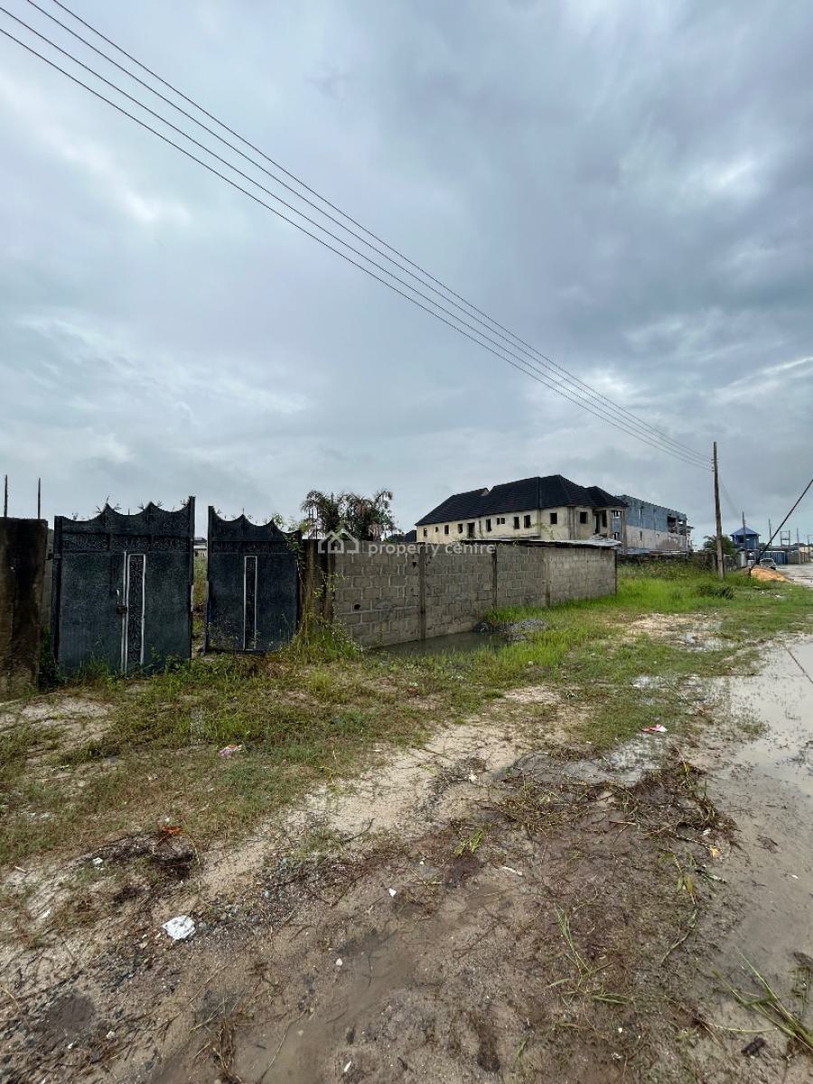 a Bareland Measuring 600 Sqm, Shoprite Axis, Sangotedo, Ajah, Lagos, Commercial Land for Sale