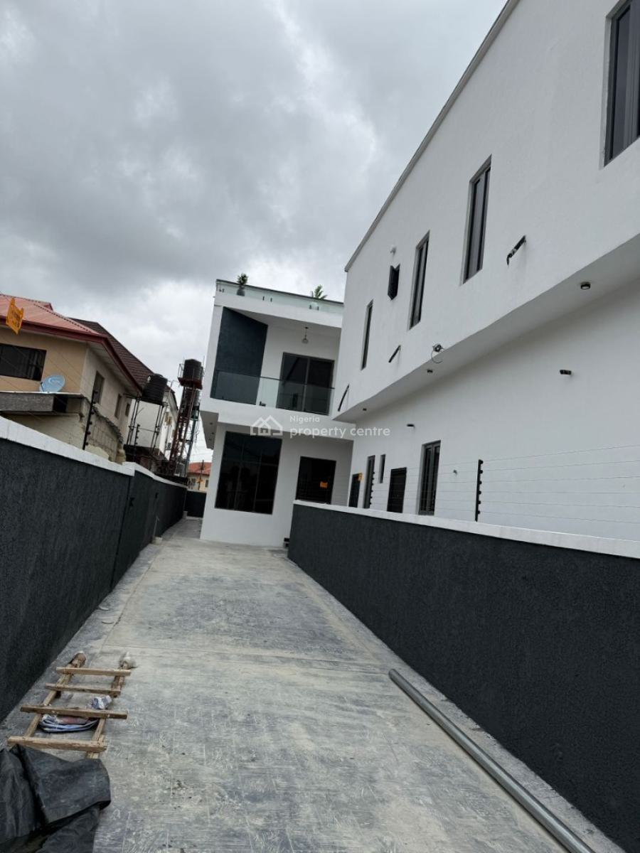 4 Bedroom Semi Detached with Bq  Modern Finishing, Thomas Esate, Ajah, Lagos, Semi-detached Duplex for Sale