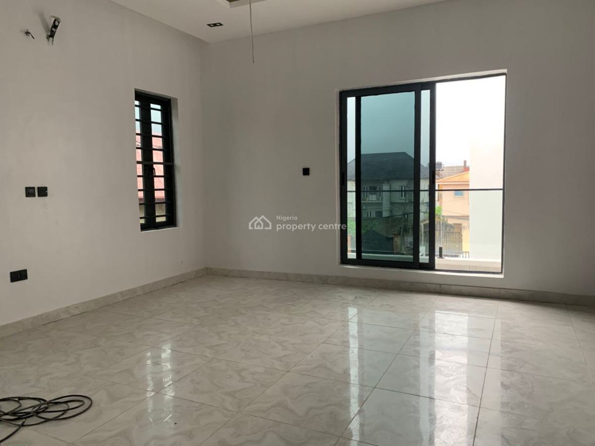4 Bedroom Semi Detached with Bq  Modern Finishing, Thomas Esate, Ajah, Lagos, Semi-detached Duplex for Sale