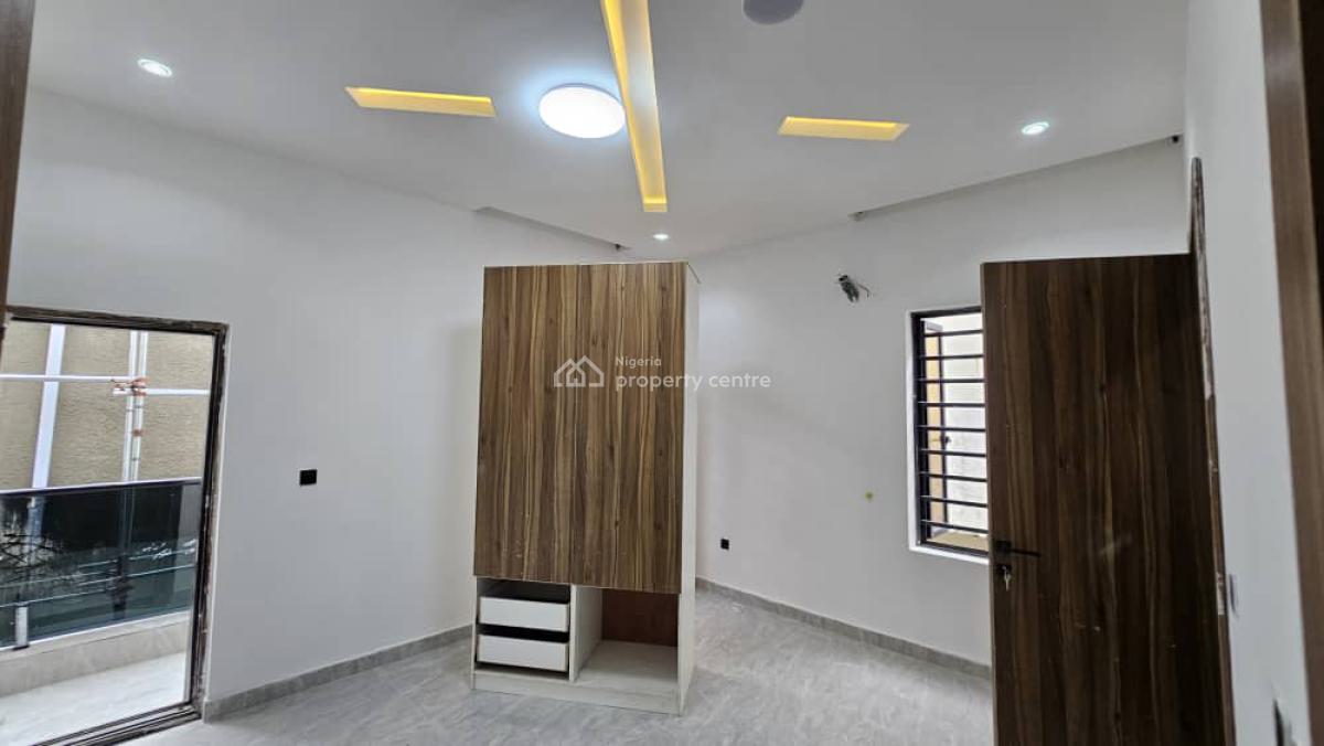 Vibrant 4 Bedroom Semi-detached Duplex with a Bq, Omole Phase 1, Ikeja, Lagos, Semi-detached Duplex for Sale