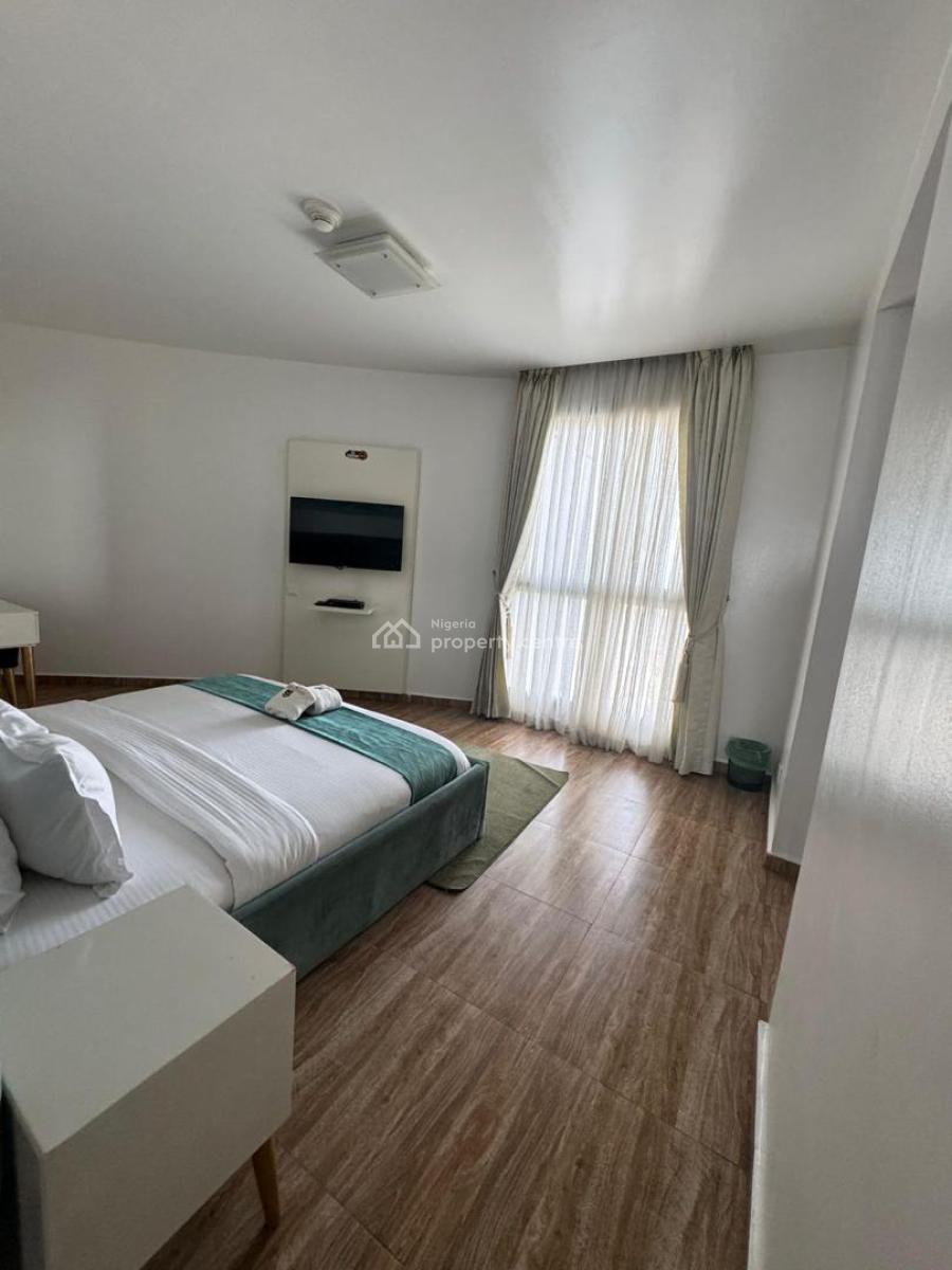 Luxury 3 Bedroom Furnished, Off Amadu Bello Way, Victoria Island (vi), Lagos, Flat / Apartment for Rent