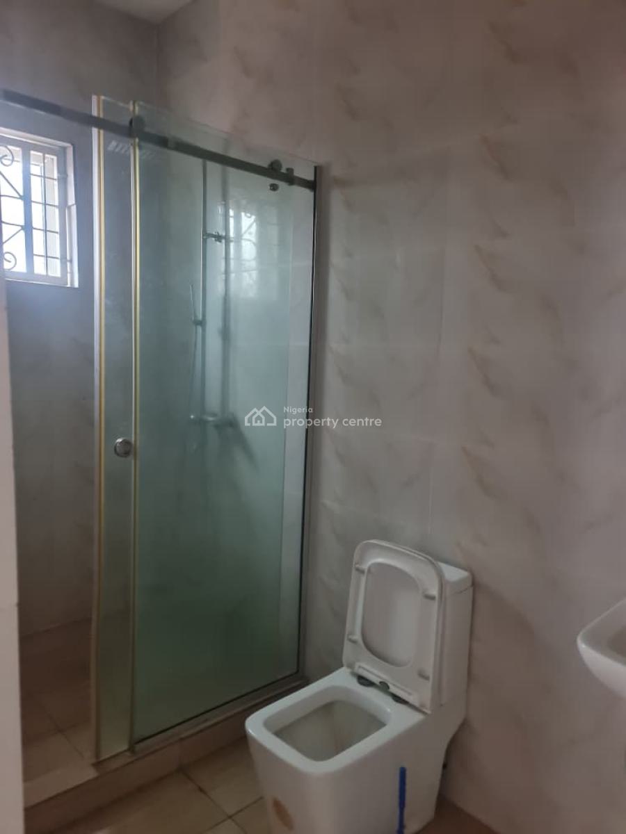 Luxury Spacious 2 Bedroom Apartment, Von Estate Road, Lugbe District, Abuja, Flat / Apartment for Rent