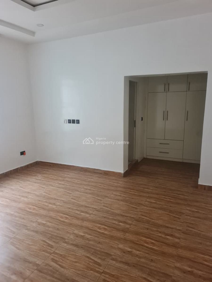 Luxury Spacious 2 Bedroom Apartment, Von Estate Road, Lugbe District, Abuja, Flat / Apartment for Rent