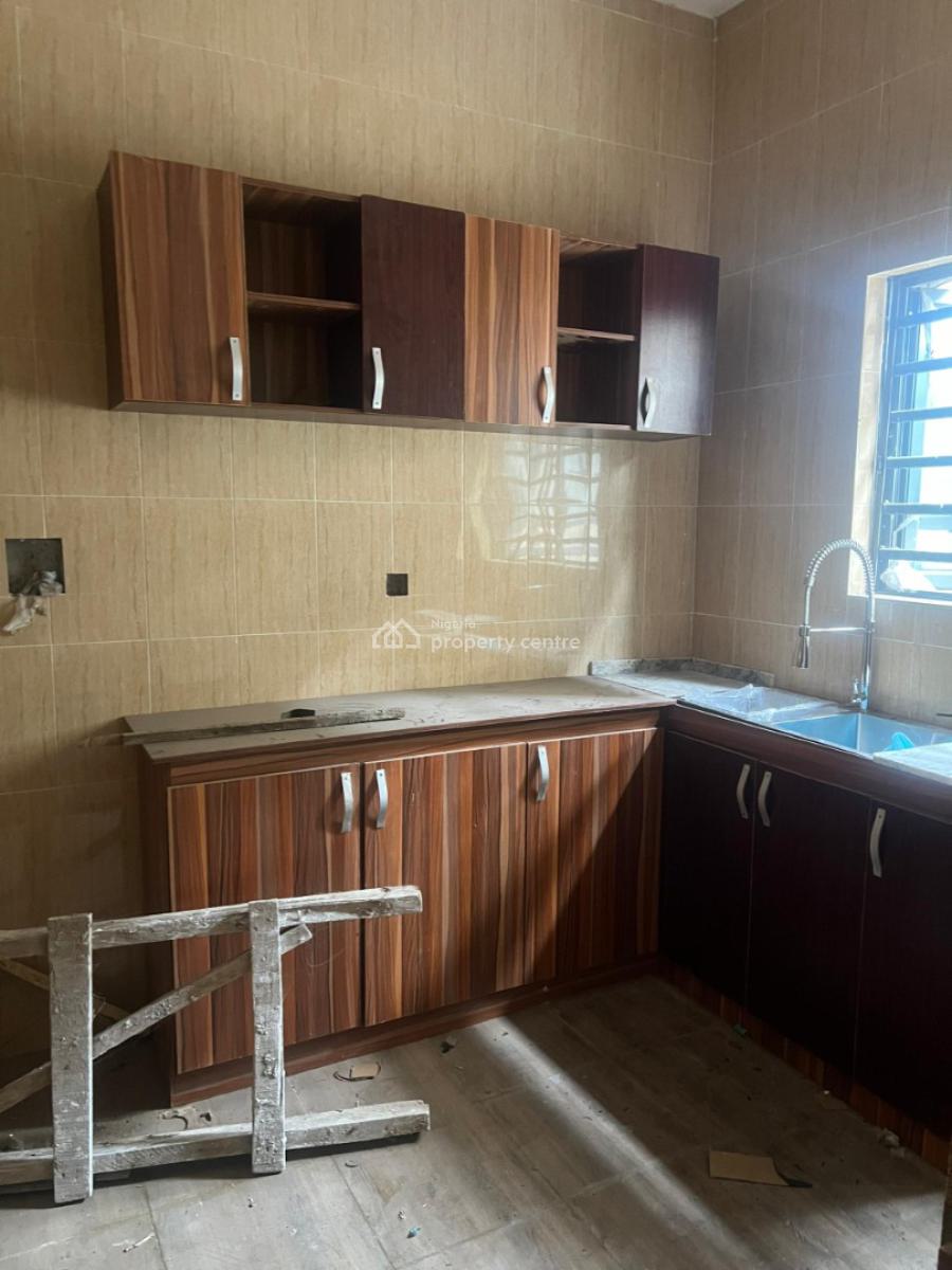 Newly Built 2 Bedroom Flat, St Anne’s Church Molete-challenge Road, Ibadan, Oyo, Flat / Apartment for Rent