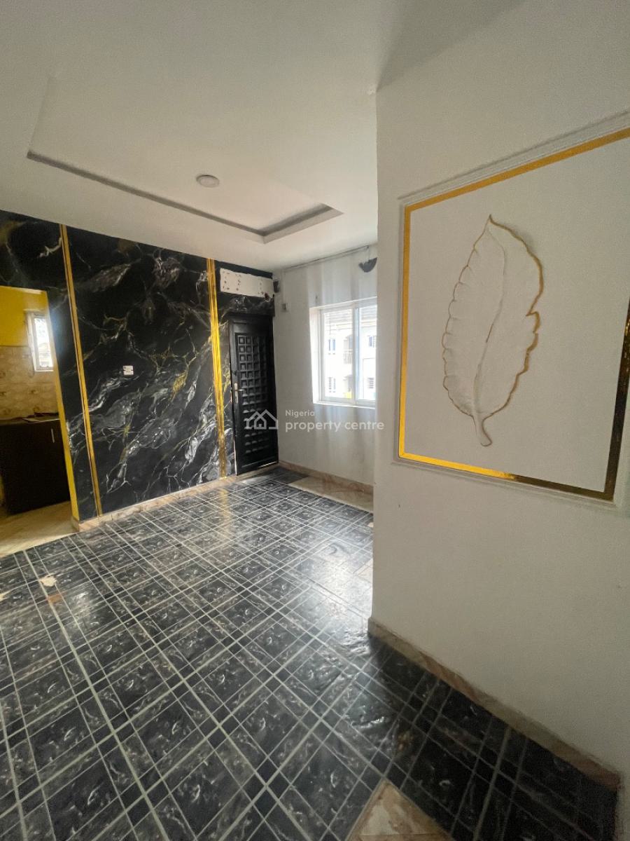 Standard and Spacious Mini Flat, Adebiyi Street, Shomolu, Lagos, Mini Flat (room and Parlour) for Rent