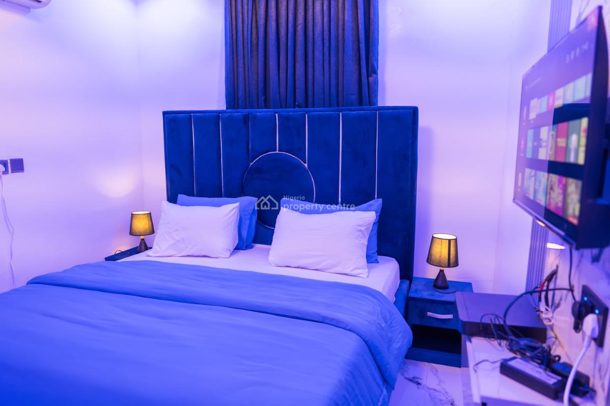Onyx Suite: Luxurious Mini Flat, Well Furnished and Decorated, 1 Demi Bright Street, Off Okoloba Street, Jakpa Road, Effurun, Uvwie, Delta, Mini Flat (room and Parlour) Short Let