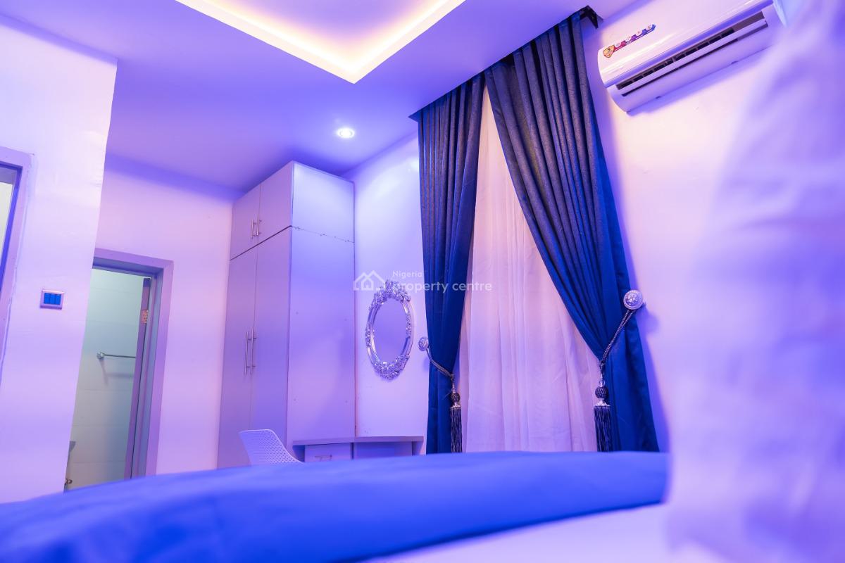 Onyx Suite: Luxurious Mini Flat, Well Furnished and Decorated, 1 Demi Bright Street, Off Okoloba Street, Jakpa Road, Effurun, Uvwie, Delta, Mini Flat (room and Parlour) Short Let