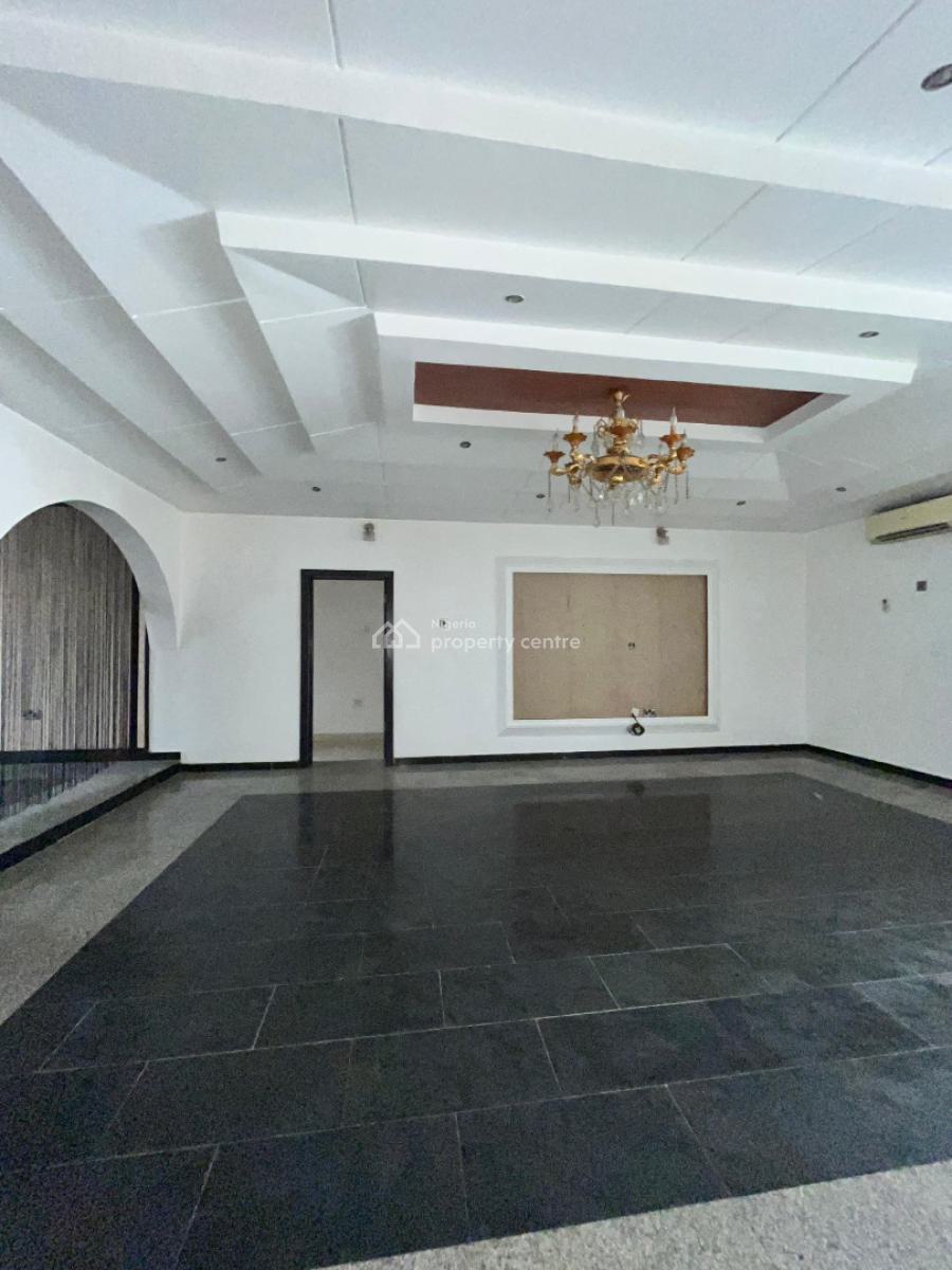 a Luxury 4 Bedroom Bungalow, Off Mobil Road, Ilaje, Ajah, Lagos, Detached Bungalow for Rent