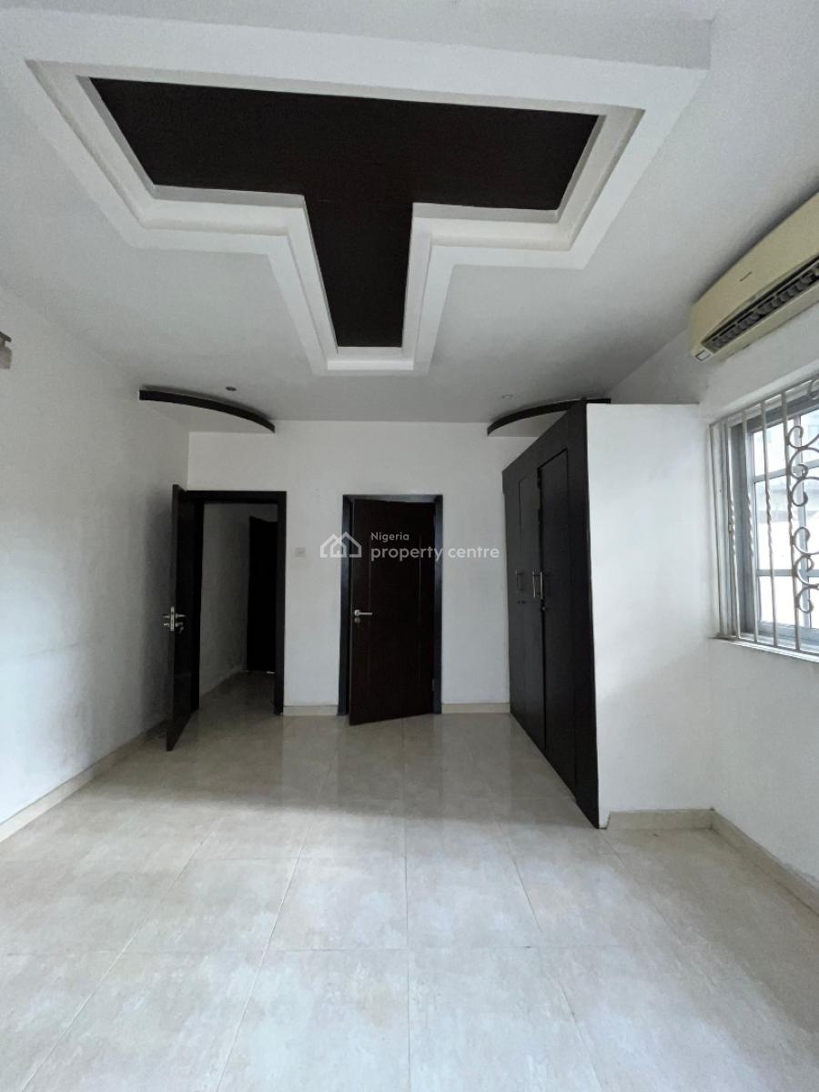 a Luxury 4 Bedroom Bungalow, Off Mobil Road, Ilaje, Ajah, Lagos, Detached Bungalow for Rent