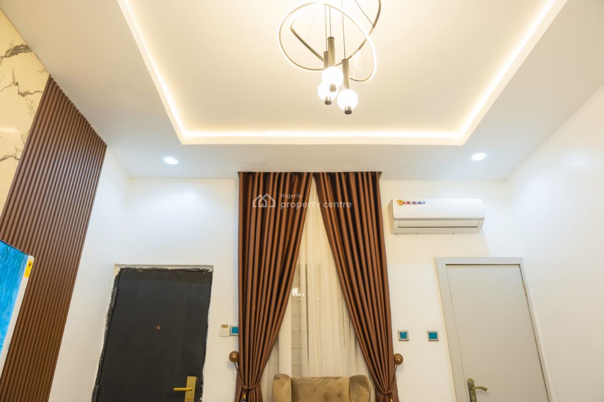 Kings Suite: Well Furnished and Decorated Luxurious Mini Flat/apartment, Address1 Demi Bright Street, Off Okoloba Street, Jakpa Road, Effurun, Uvwie, Delta, Mini Flat (room and Parlour) Short Let