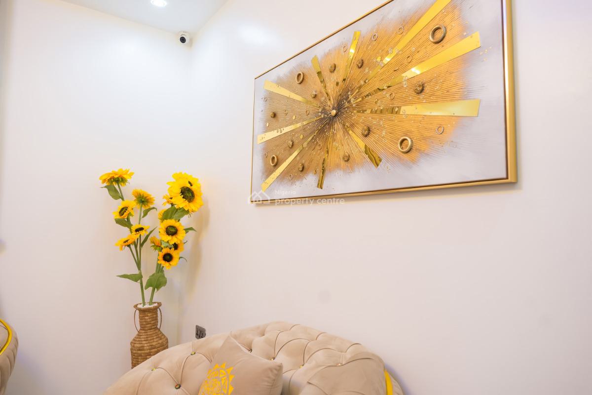 Kings Suite: Well Furnished and Decorated Luxurious Mini Flat/apartment, Address1 Demi Bright Street, Off Okoloba Street, Jakpa Road, Effurun, Uvwie, Delta, Mini Flat (room and Parlour) Short Let
