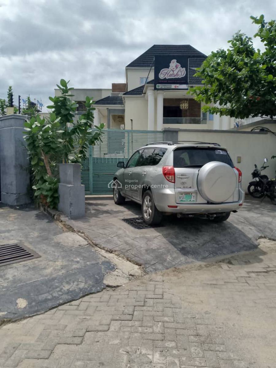 Well Structured 6 Bedroom Detached Duplex with Bq, Babatope Bejide Street, Off Fola Osibo Street, Lekki Phase 1, Lekki, Lagos, Detached Duplex for Rent