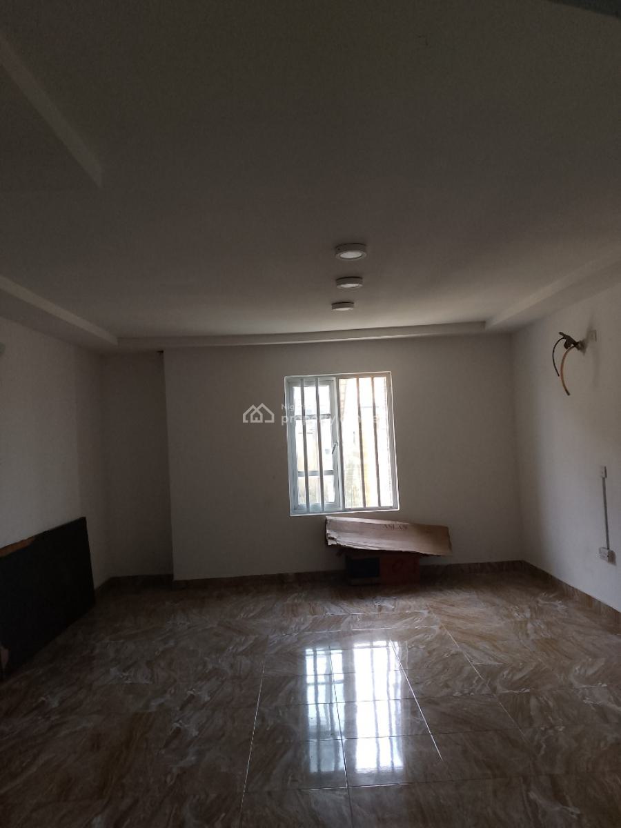 Very Spacious and Beautiful 5 Bedroom Terrace Duplex, Mobile Road, Ilaje, Ajah, Lagos, Terraced Duplex for Rent