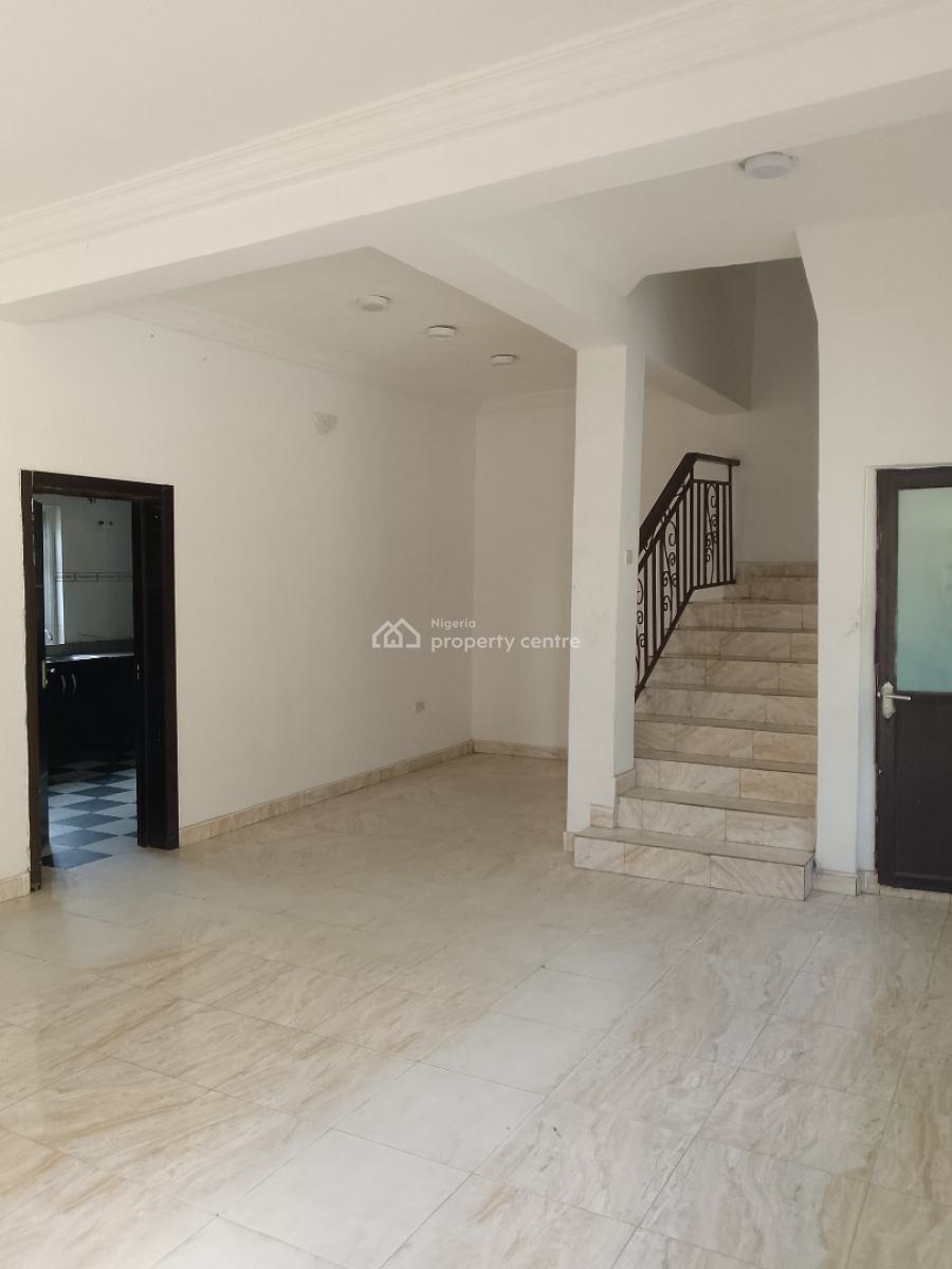 Very Spacious and Beautiful 5 Bedroom Terrace Duplex, Mobile Road, Ilaje, Ajah, Lagos, Terraced Duplex for Rent