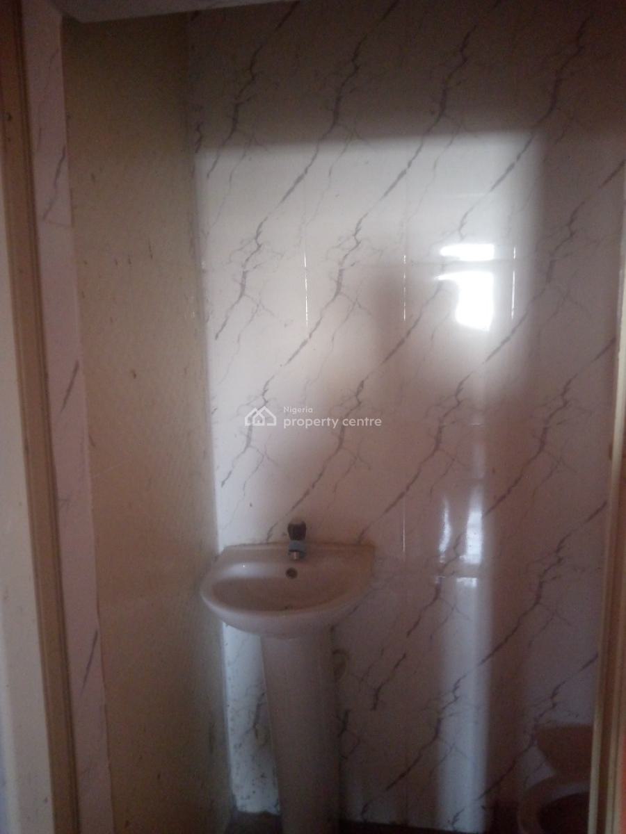 Spacious 2 Bedroom Flat, Berger, Arepo, Ogun, Flat / Apartment for Rent