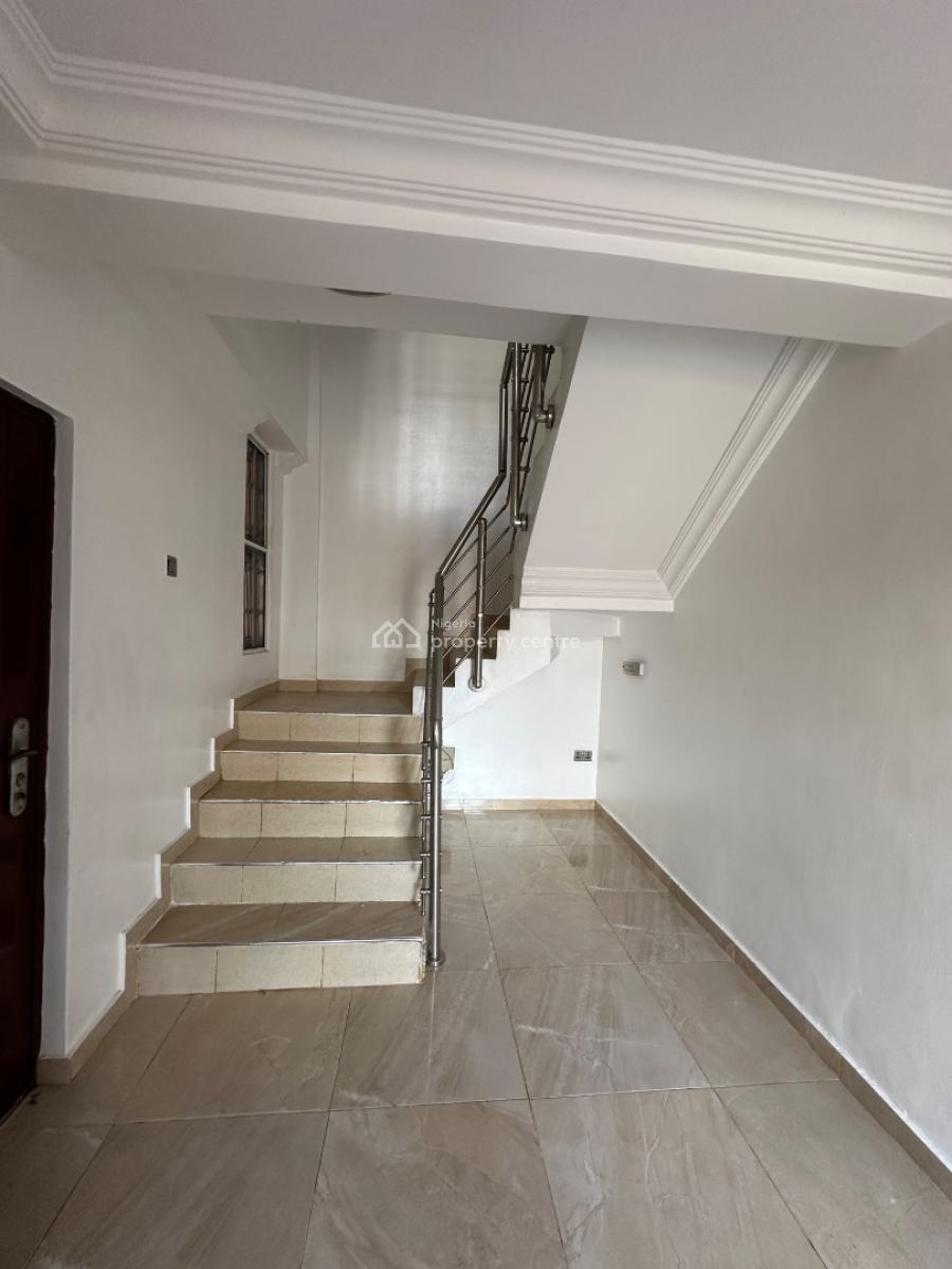 3 Bedroom Terrace with Bq, Off Kunsela Road, Ikate Elegushi, Lekki, Lagos, Terraced Duplex for Rent