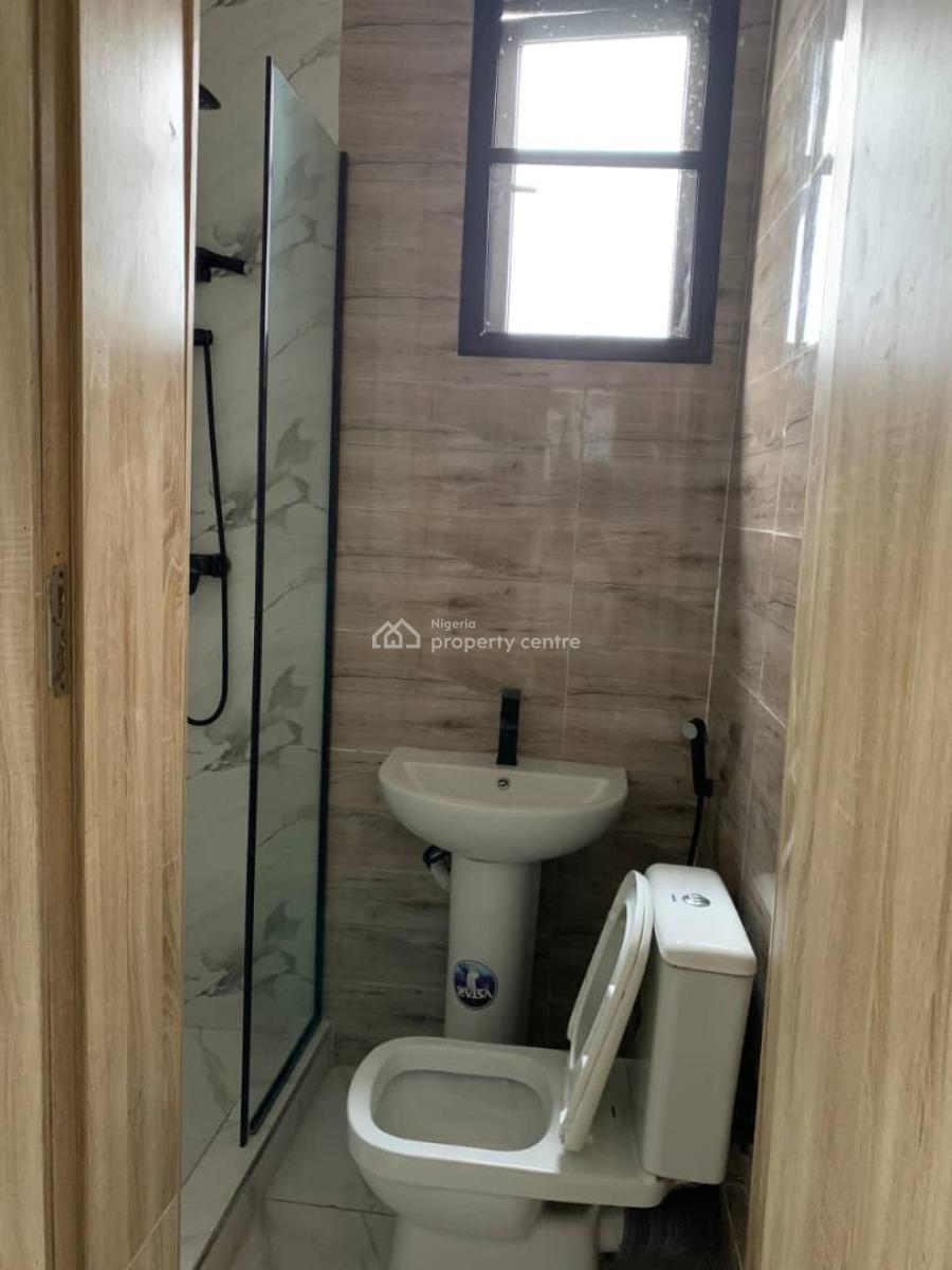Four Bedroom with Bq, Chevron, Lekki, Lagos, Semi-detached Duplex for Rent