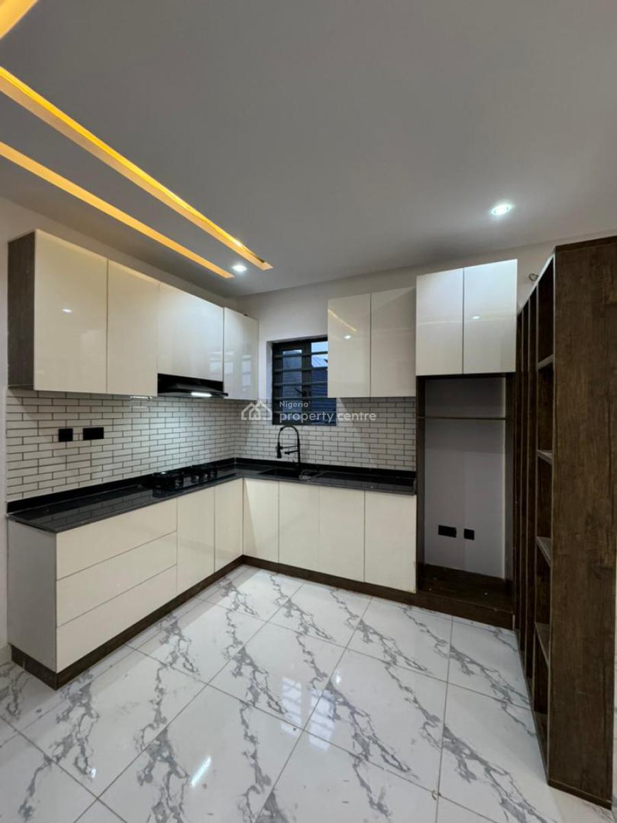 Luxury 2 Bedroom Apartment, Chevron, Lekki, Lagos, Flat / Apartment for Sale