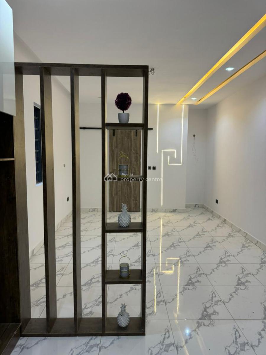Luxury 2 Bedroom Apartment, Chevron, Lekki, Lagos, Flat / Apartment for Sale