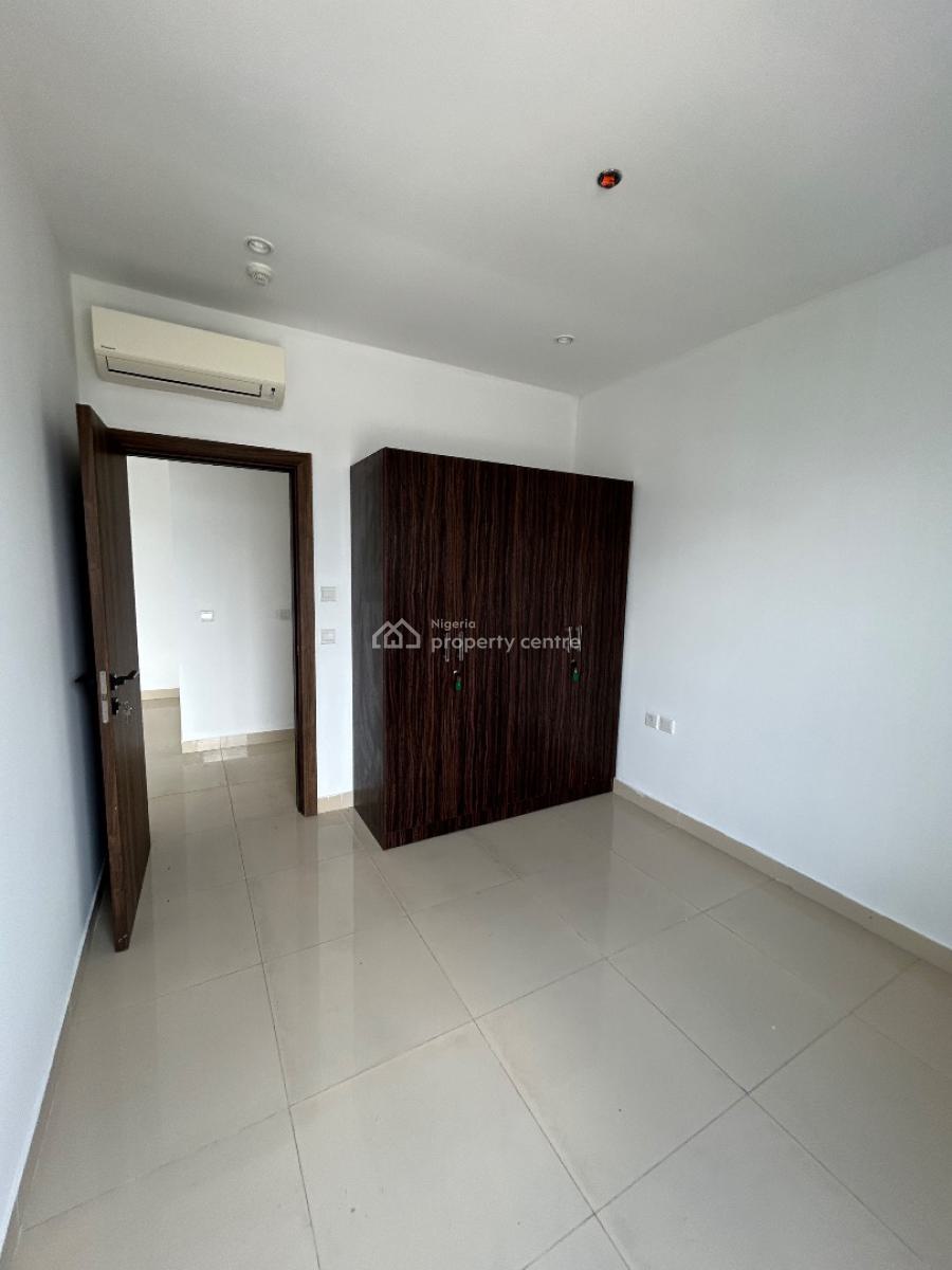 Well Maintained and Luxury Built 2 Bedroom Apartment with Bq, Blue Waters, Oniru, Victoria Island (vi), Lagos, Flat / Apartment for Rent