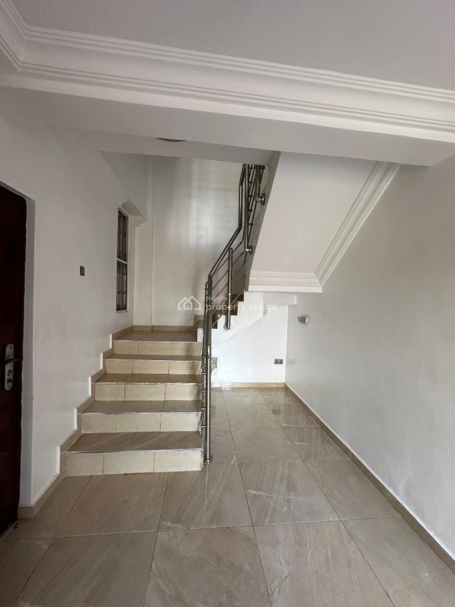 3 Bedroom Terrace with a Bq Available, Ikate, Lekki, Lagos, Terraced Duplex for Rent