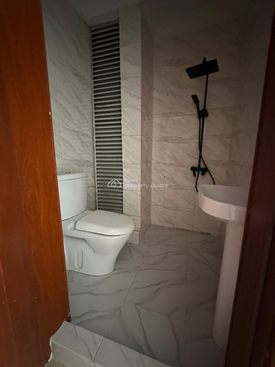 3 Bedroom Terrace with a Bq Available, Ikate, Lekki, Lagos, Terraced Duplex for Rent