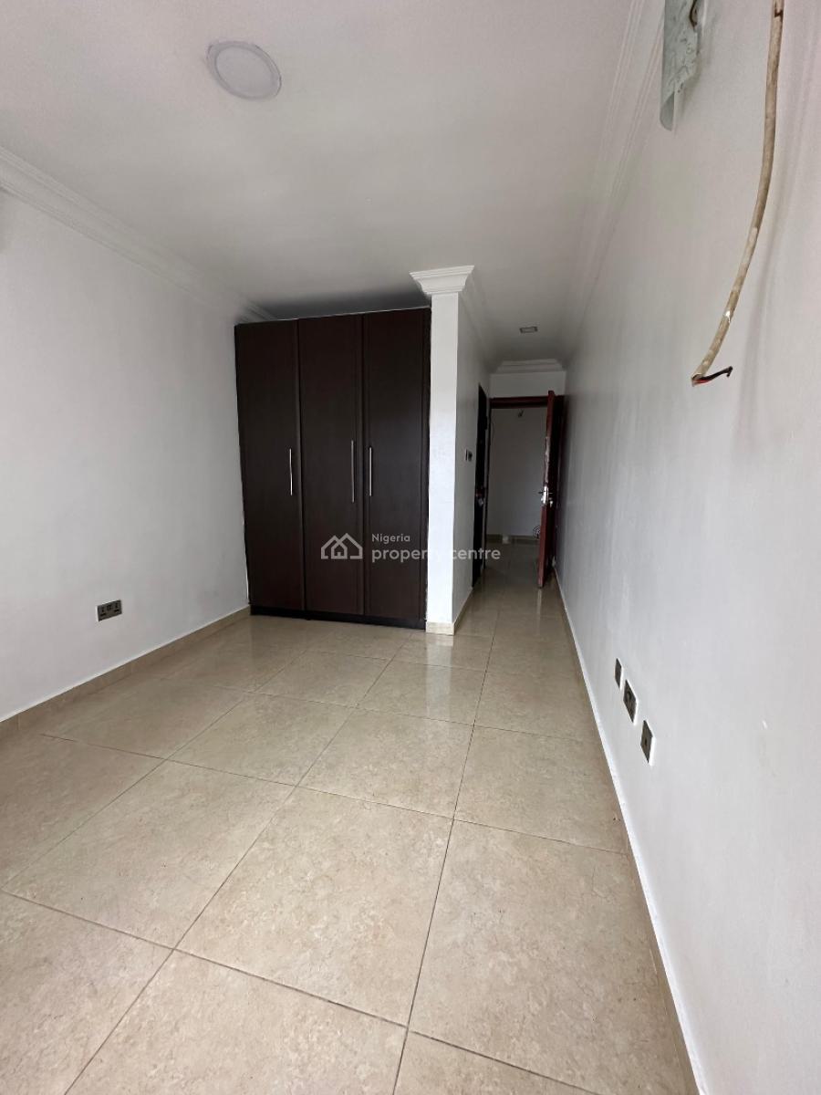 3 Bedroom Terrace with a Bq Available, Ikate, Lekki, Lagos, Terraced Duplex for Rent