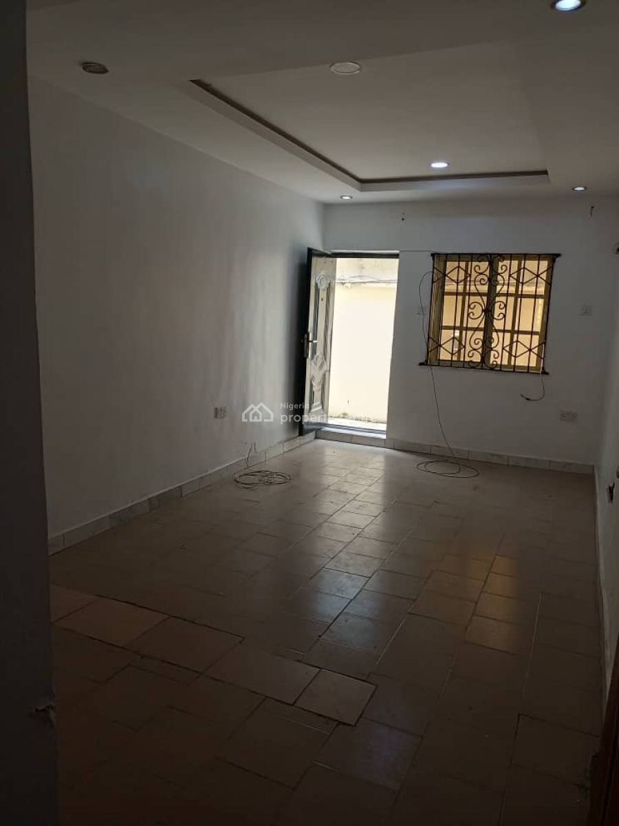a Spacious Room and Parlor, Ologolo, Lekki, Lagos, Mini Flat (room and Parlour) for Rent
