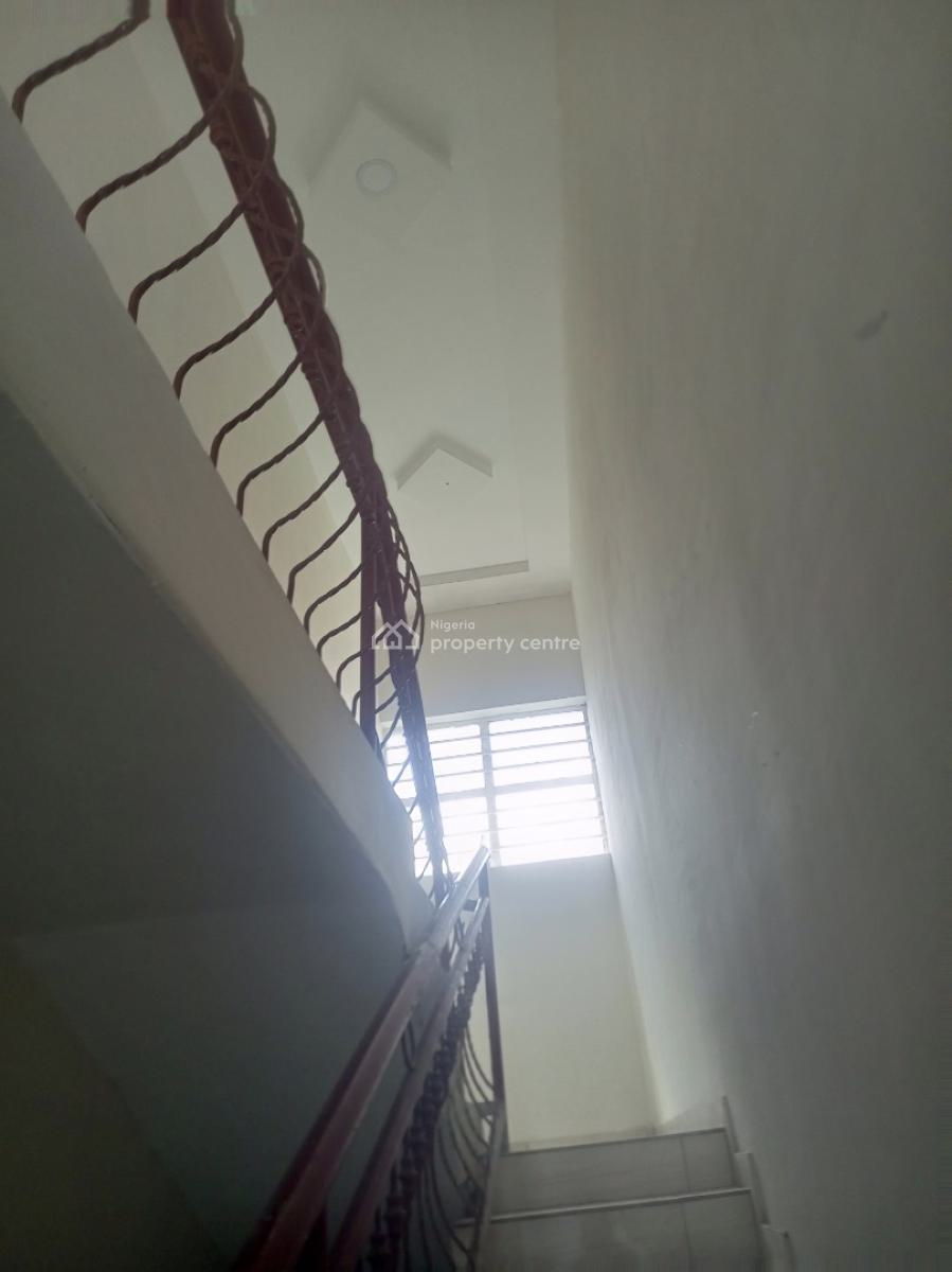 Luxury Newly Built 2 Bedroom Upstairs., Isheri Oshun Jakande Axis., Isolo, Lagos, Flat / Apartment for Rent