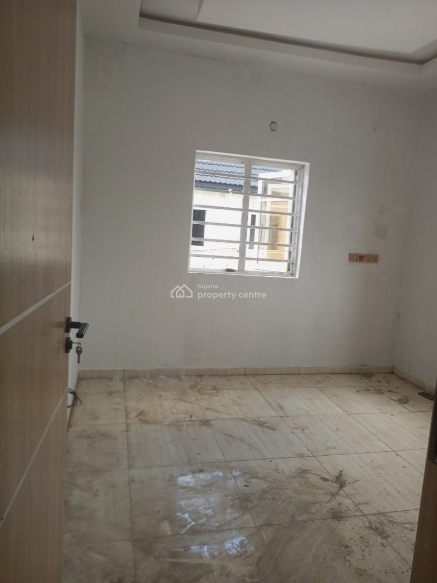 Luxury Newly Built 2 Bedroom Upstairs., Isheri Oshun Jakande Axis., Isolo, Lagos, Flat / Apartment for Rent