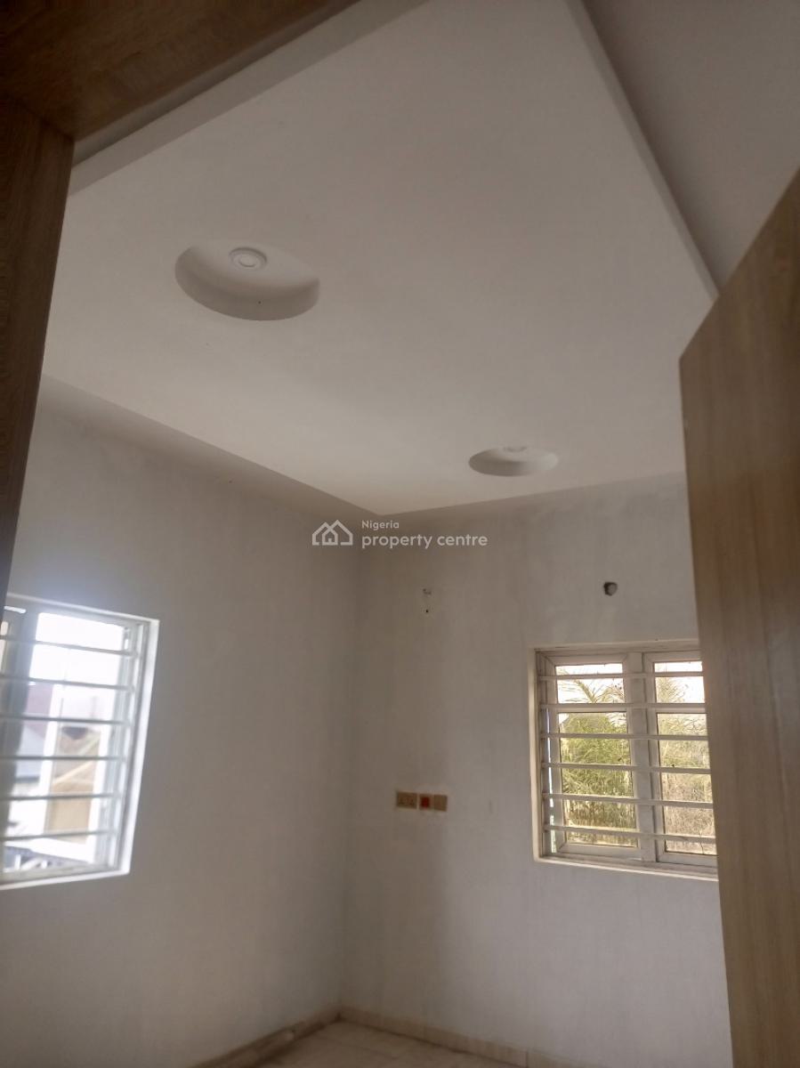 Luxury Newly Built 2 Bedroom Upstairs., Isheri Oshun Jakande Axis., Isolo, Lagos, Flat / Apartment for Rent